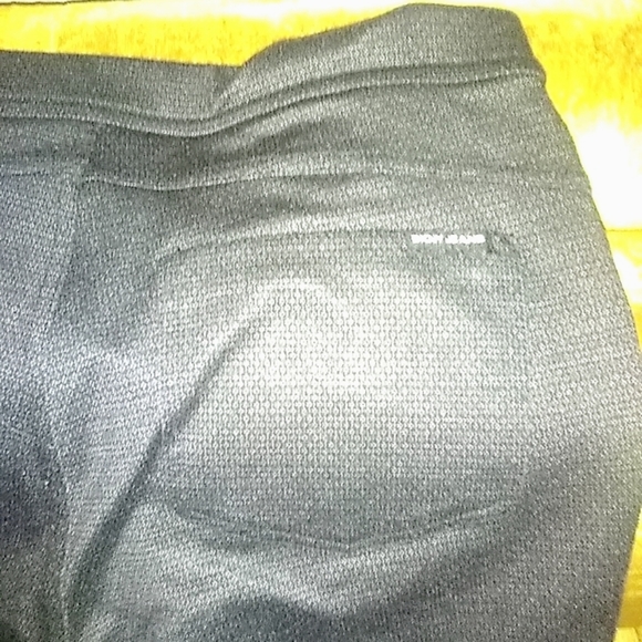 DKNY Tapered Stretch Pants - Picture 8 of 8